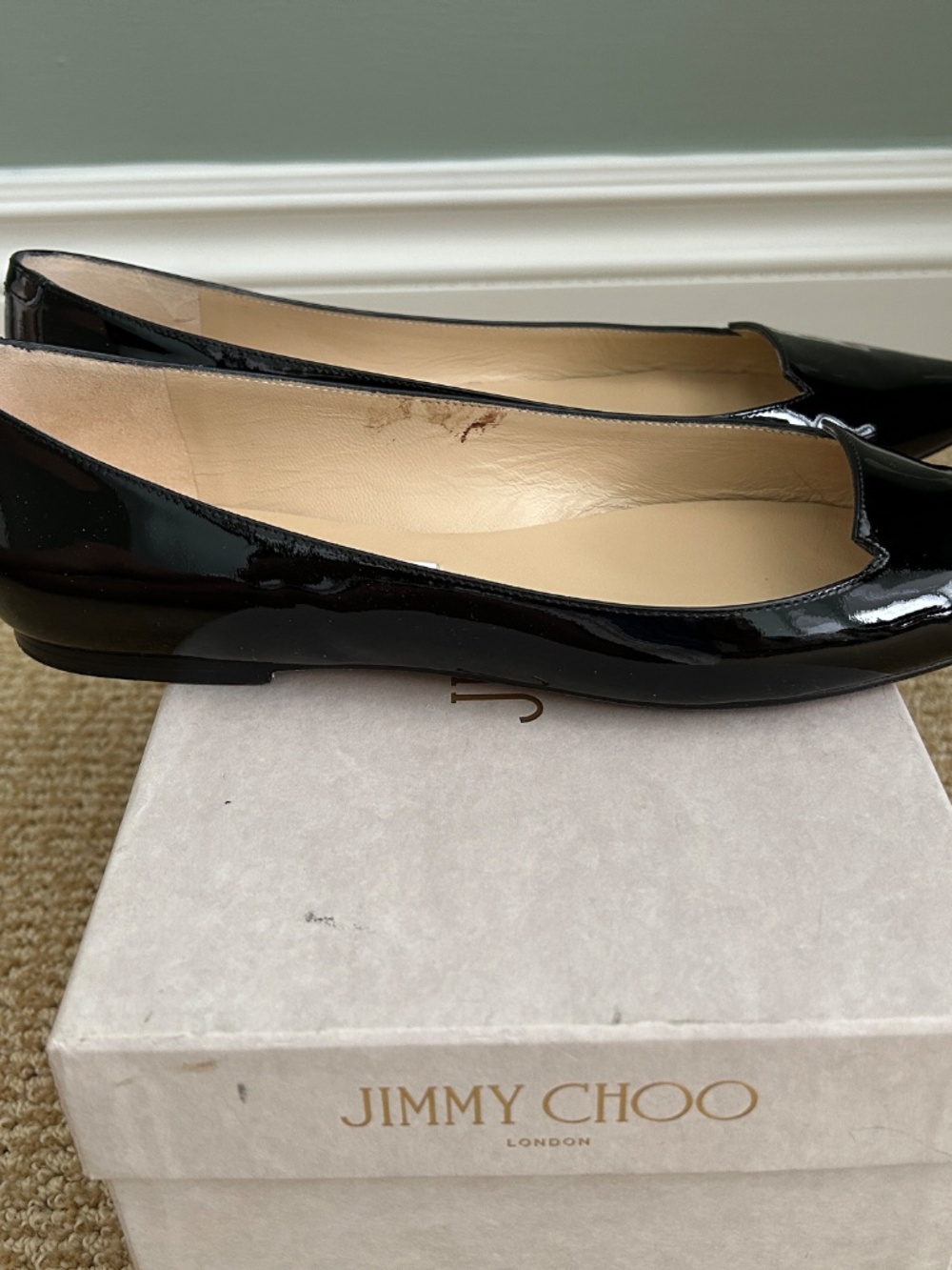 JIMMY CHOO ATTILA BLACK PATENT FLATS - 40 - EUC!!! - Picture 3 of 6